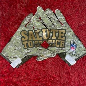 Nike Vapor Camouflage NFL Salute to Service Receiver Gloves